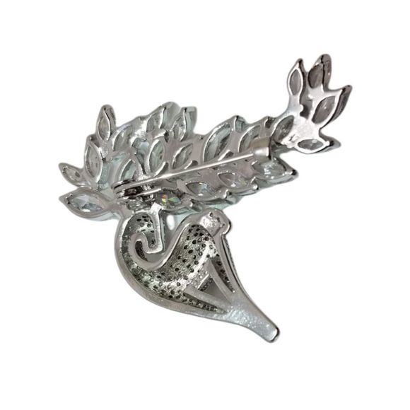 Luxury Rhodium Plated 925 8.90cttw Diamond Simulant Christmas Stag Brooch - Picture 3 of 4